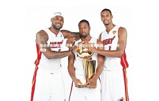 九游体育官方入口：亚运会英雄联盟表演赛，中国队0:1再负韩国，电竞征程受挫